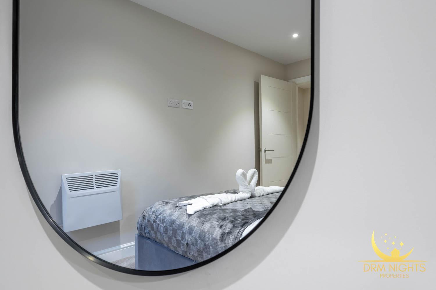 Modern 1-Bedroom Apartment In Leeds City Centre Sleeps 2 Central Station エクステリア 写真